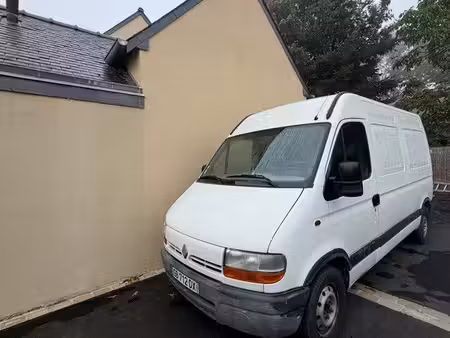 Renault Master 2.5 dCi 120
