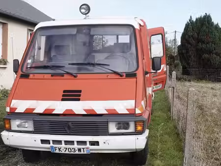Renault Master 2.5 76