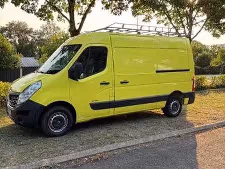 Renault Master 2.3 dCi 125