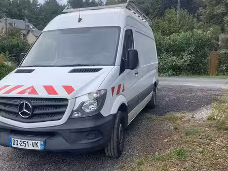 Mercedes-Benz Sprinter 313 2.1 129