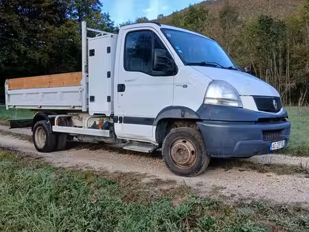 Renault Mascott V6 3.0