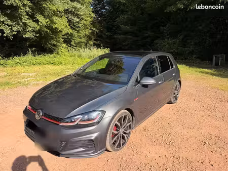 Volkswagen Golf GTI 2.0 Performance