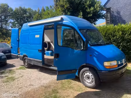 Renault Master 2.5 dCi 115