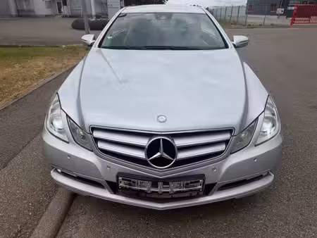 Mercedes-Benz Classe E E 350 E V6 3.0 CDI 170