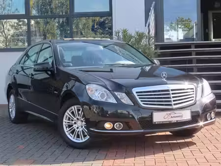 Mercedes-Benz Classe E E 200