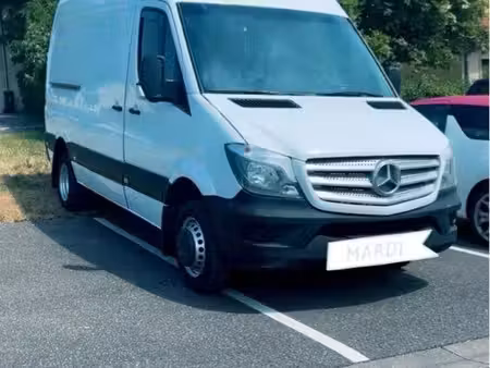 Mercedes-Benz Sprinter 