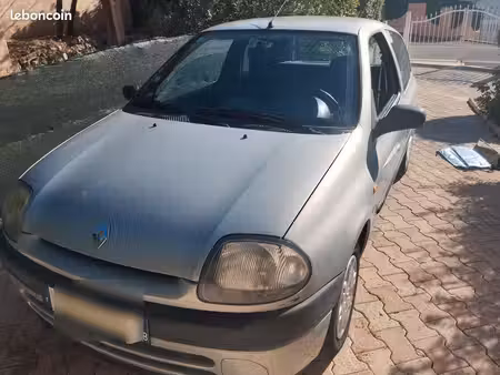 Renault Clio 1.2 58