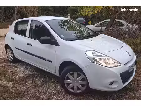 Renault Clio 1.2 75