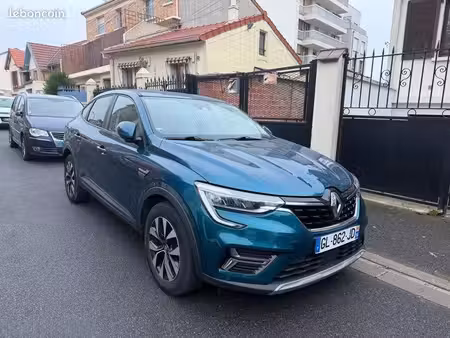 Renault Arkana E-Tech 1.6 145 Evolution