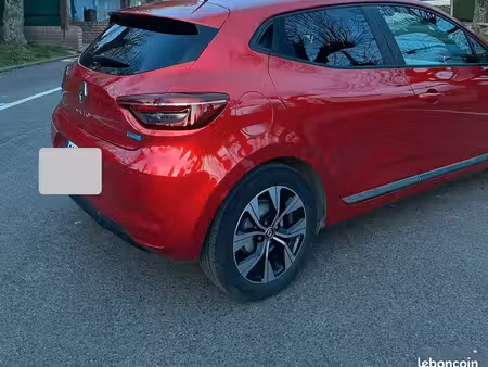 Renault Clio E-Tech 1.6 145