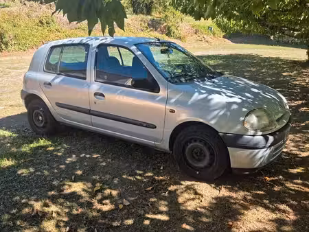 Renault Clio 1.2 58
