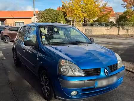 Renault Clio 1.2 75