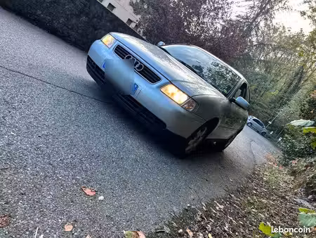 Audi A3 1.6 102 Ambiente