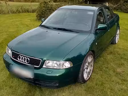 Audi A4 S4 V6 2.7 T 265 quattro