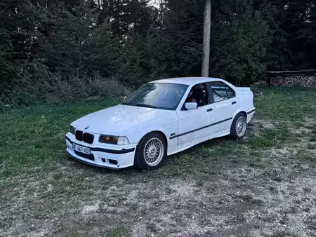 BMW Série 3 325d 2.4 143