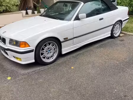 BMW Série 3 318i 1.8 115