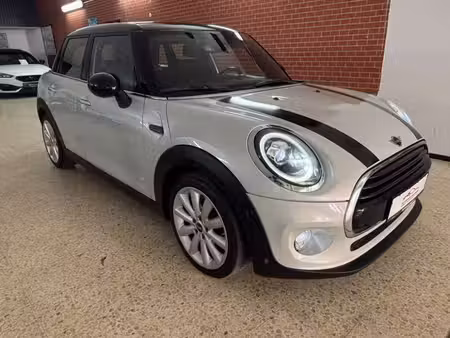 Mini Mini Cooper 1.5 136