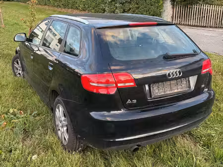 Audi A3 1.6 102