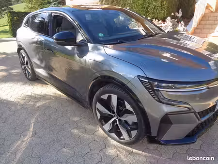Renault Mégane E-Tech 220
