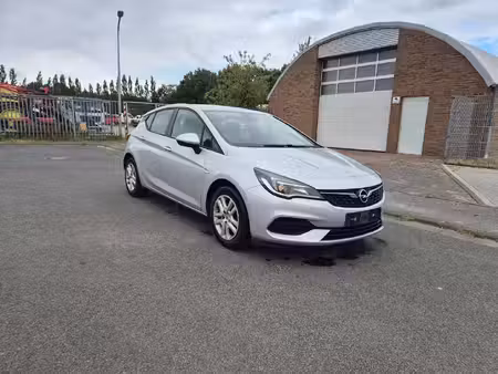 Opel Astra 1.2 110 Edition