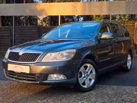 Škoda Octavia 1.6 105 Elegance