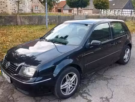 Volkswagen Golf 1.6 TDI 105