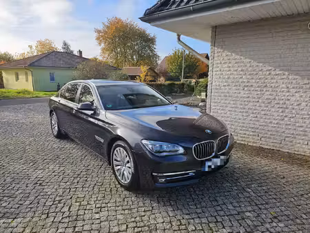 BMW Série 7 730d 3.0 258