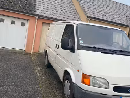 Ford Transit 2.5 85
