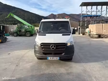 Mercedes-Benz Sprinter 2.1 143