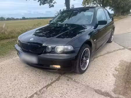 BMW Série 3 361i 1.8 115
