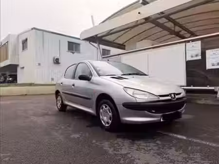 Peugeot 206 1.4 75 XT