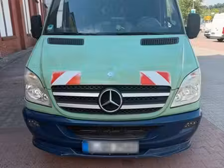 Mercedes-Benz Sprinter 313 129