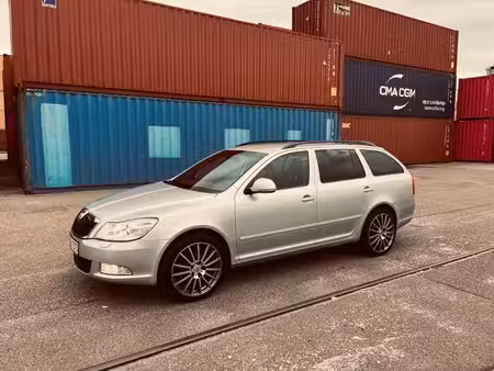 Škoda Octavia 1.8 FSI 160 Elegance