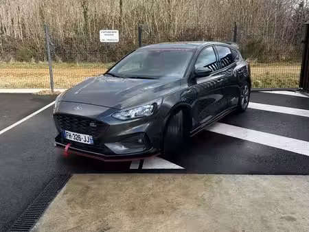 Ford Focus 1.5 125 ST Line