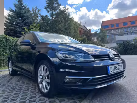 Volkswagen Golf 1.0 TSI 110