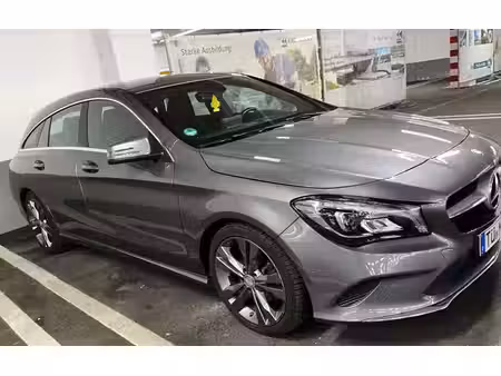 Mercedes-Benz CLA 200 1.6 156
