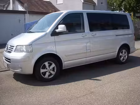Volkswagen Transporter T5 1.9 TDI 85