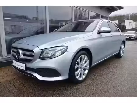 Mercedes-Benz Classe E E 350 V6 3.0 258