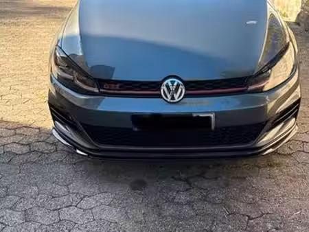 Volkswagen Golf GTI 2.0 TSI Performance