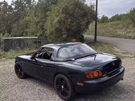 Mazda MX5 1.6 110