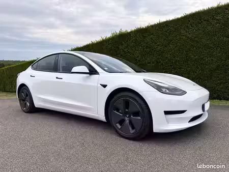Tesla Model 3 Standard Plus 275
