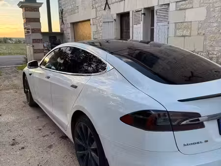 Tesla Model S 100d 422