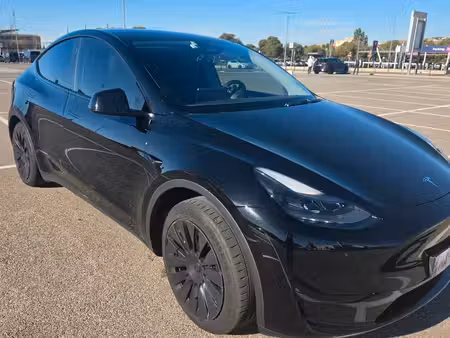 Tesla Model Y Grande Autonomie