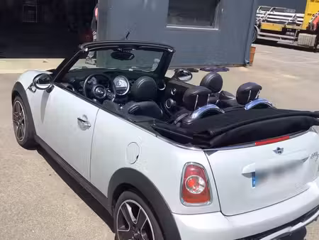 Mini Cabrio Cooper 2.0 143