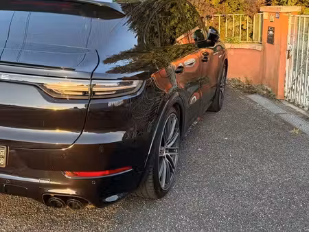Porsche Cayenne V6 3.0 462 4x4