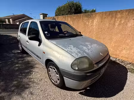 Renault Clio 1.2 58