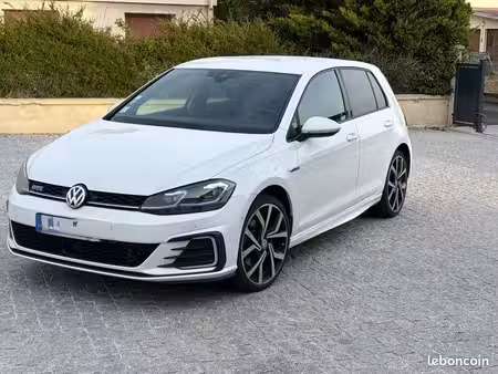 Volkswagen Golf GTE 1.4 204