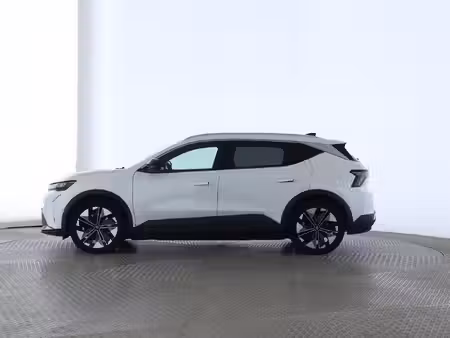 Renault Scénic E-Tech 220 Techno