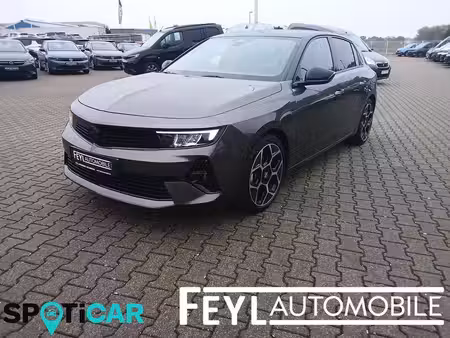 Opel Astra 1.2 130 GS