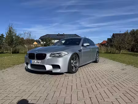 BMW Série 5 M5 V8 4.4 560